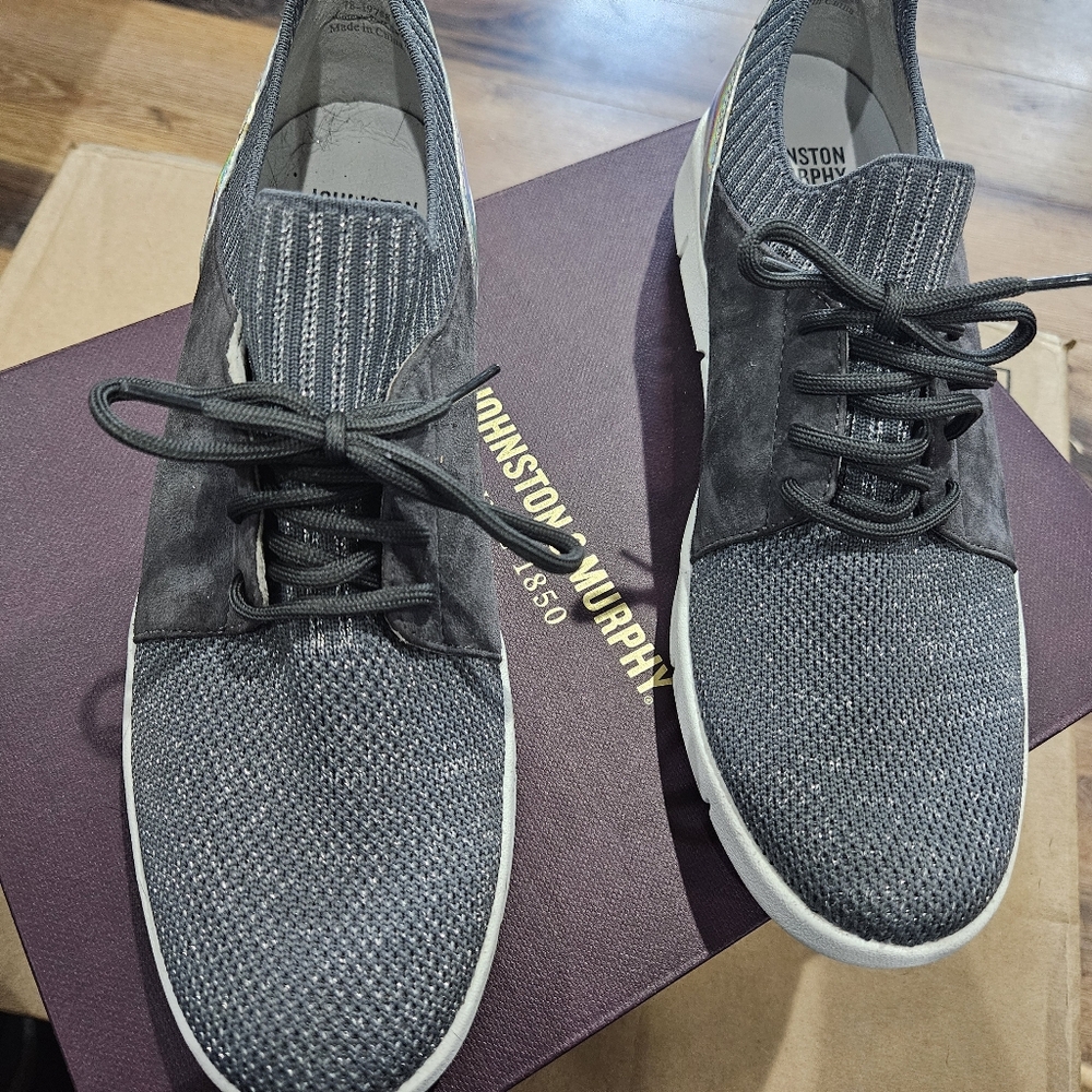 Johnston & Murphy Tamara Sneakers